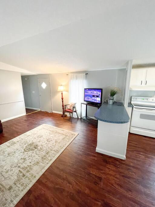 Centrally Located 3 Bedroom West Monroe Exterior photo